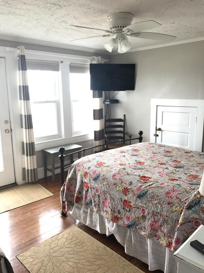 Beach House Inn West Dennis Bagian luar foto
